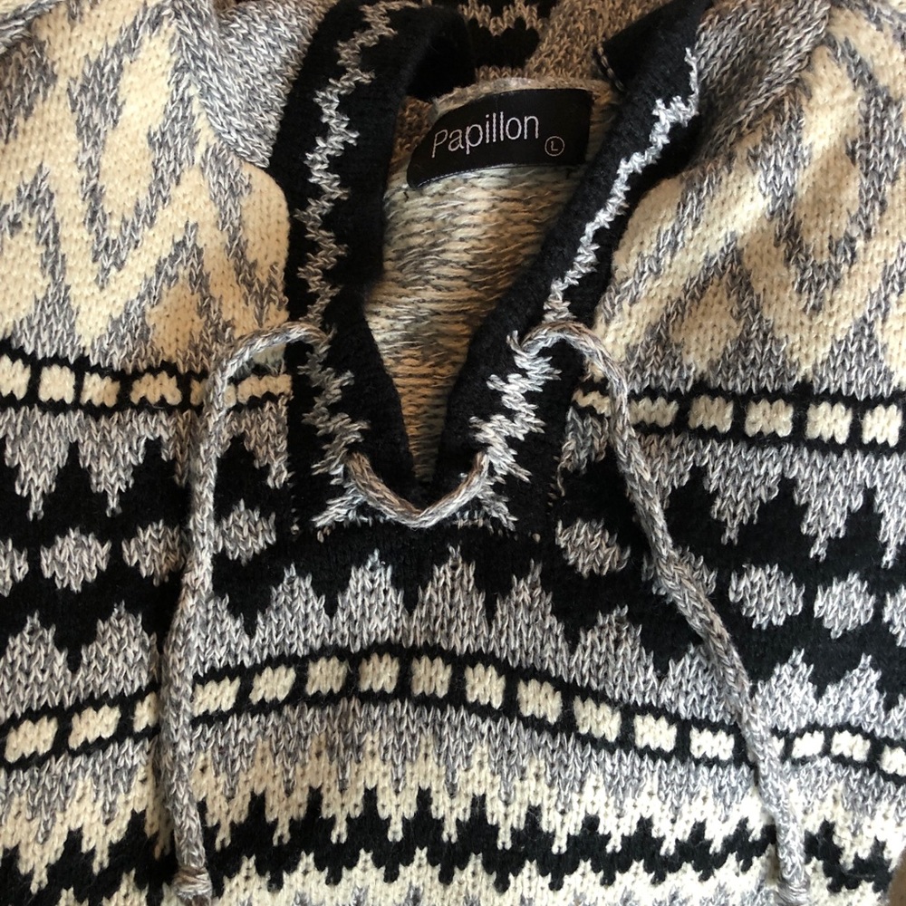 Papillon sweater